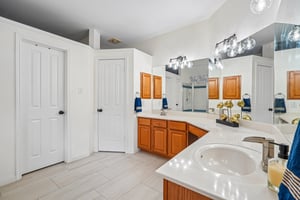 Surreywood-S1206-026.jpg