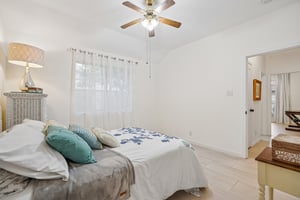 Surreywood-S1206-033.jpg