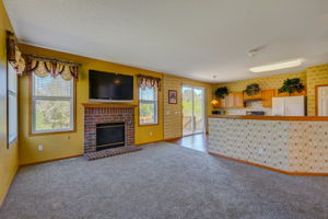 Living Room/Kitchen