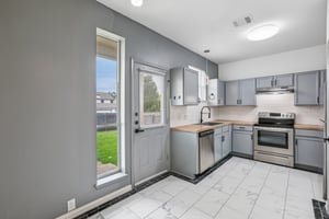 Imperial Eagle Ln-S1806-017.jpg