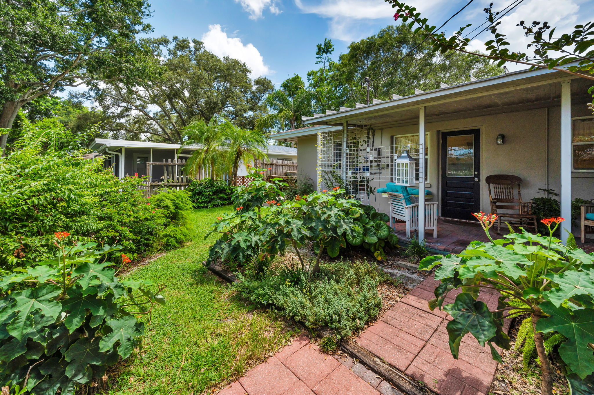 Rear Patio6