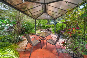 Rear Patio3