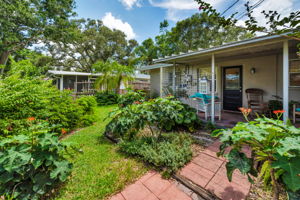Rear Patio6