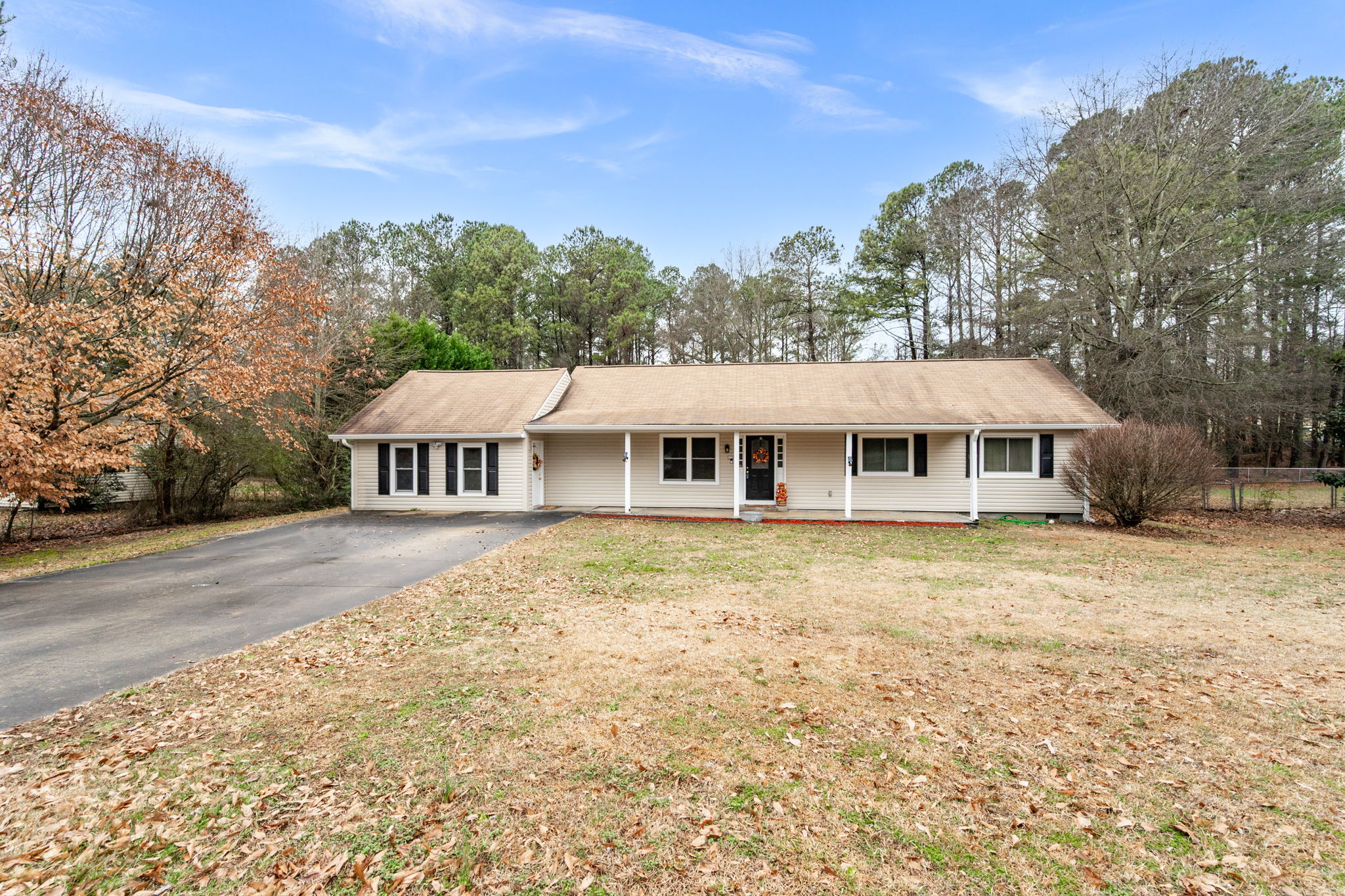 1874 Old Lost Mountain Rd, Powder Springs, GA 30127 HomeStar Photo