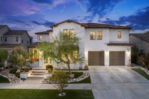  Photo 0