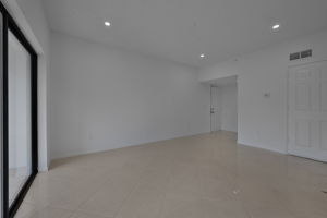 Living View 2