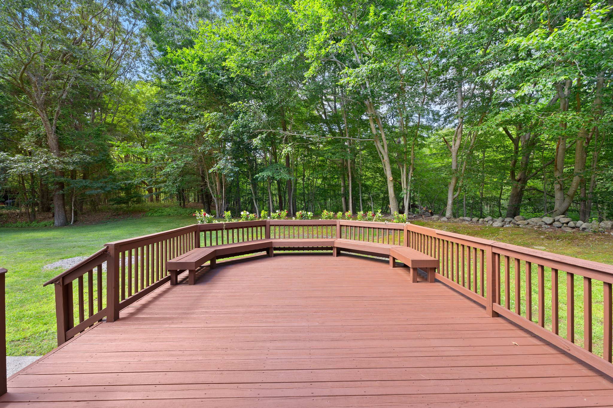 1875 Middle Rd, East Greenwich, RI 02818, USA Photo 7