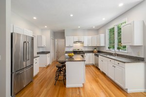 1875 Middle Rd, East Greenwich, RI 02818, USA Photo 18