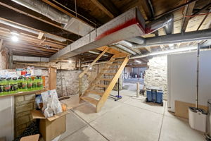  Photo 38