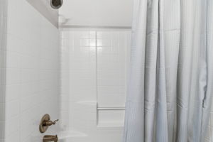  Photo 34