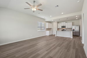 Houston - Landing Meadows - 18772 Bliss Pl, New Caney, TX 77357 - 005