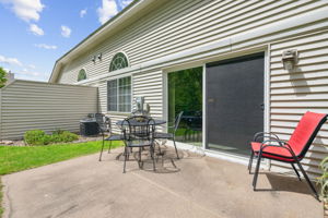 22_Exterior