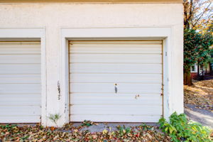 Detached Garage