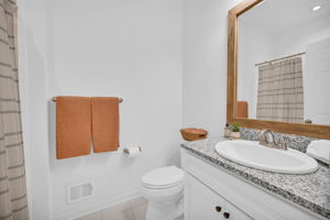  Photo 31