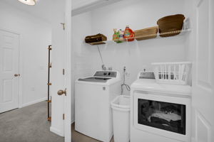  Photo 34