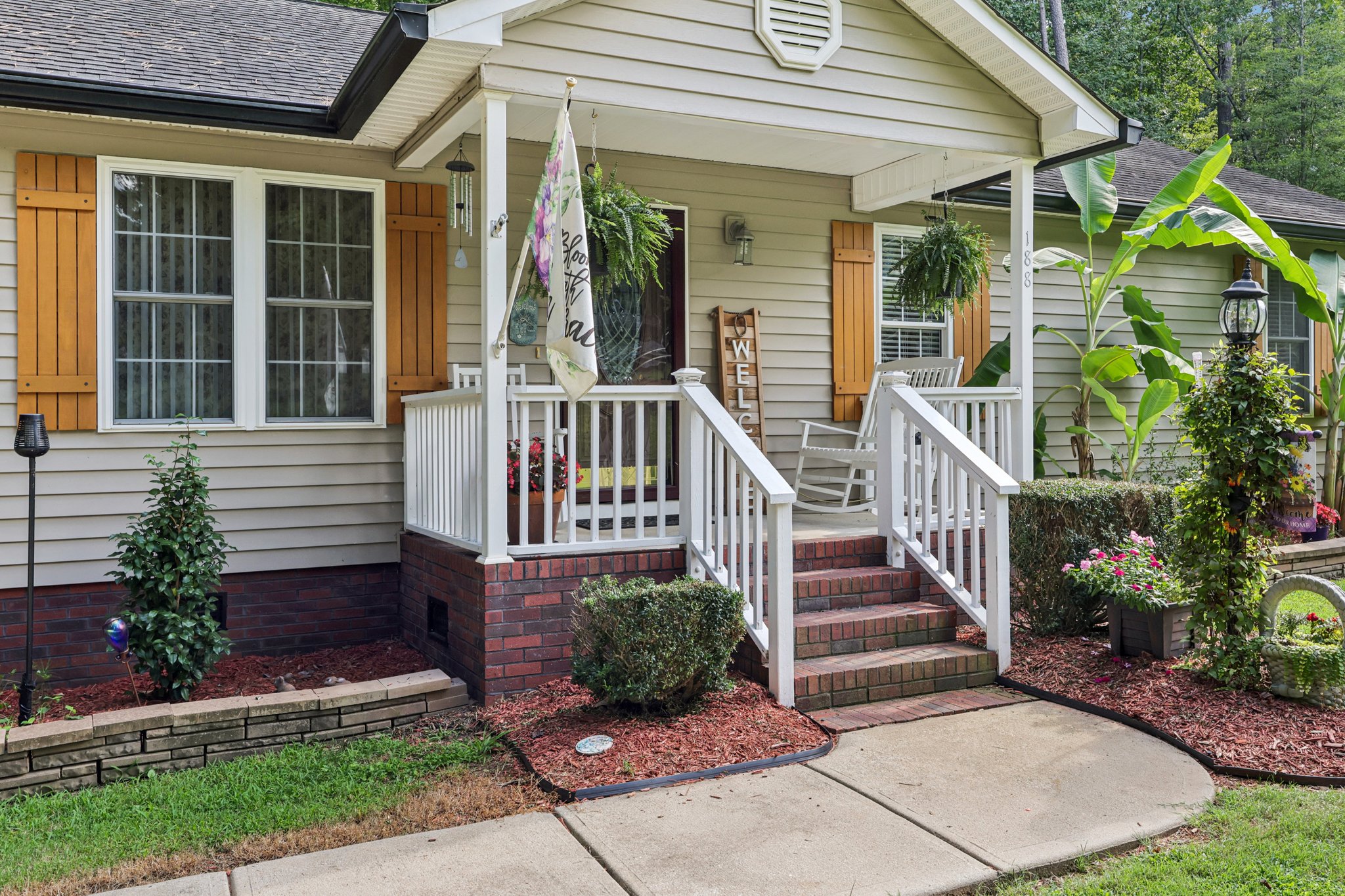 Delwood Court-S2608-008.jpg