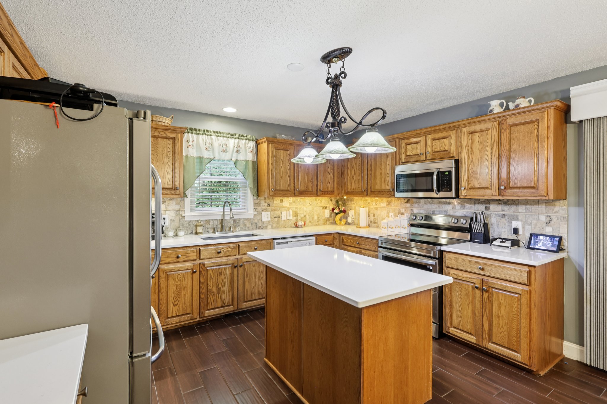 Delwood Court-S2608-017.jpg