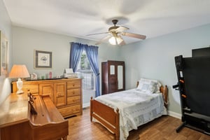 Delwood Court-S2608-028.jpg