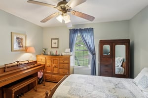 Delwood Court-S2608-029.jpg