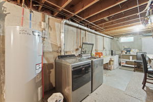  Photo 31