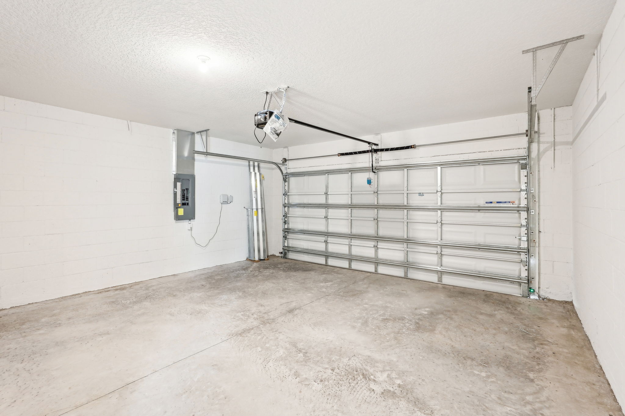 Tampa - Magnolia Bay - 188 Lazy Shr Dr, Nokomis, FL 34275 - 036