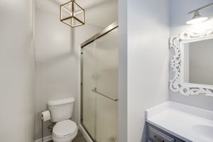  Photo 23