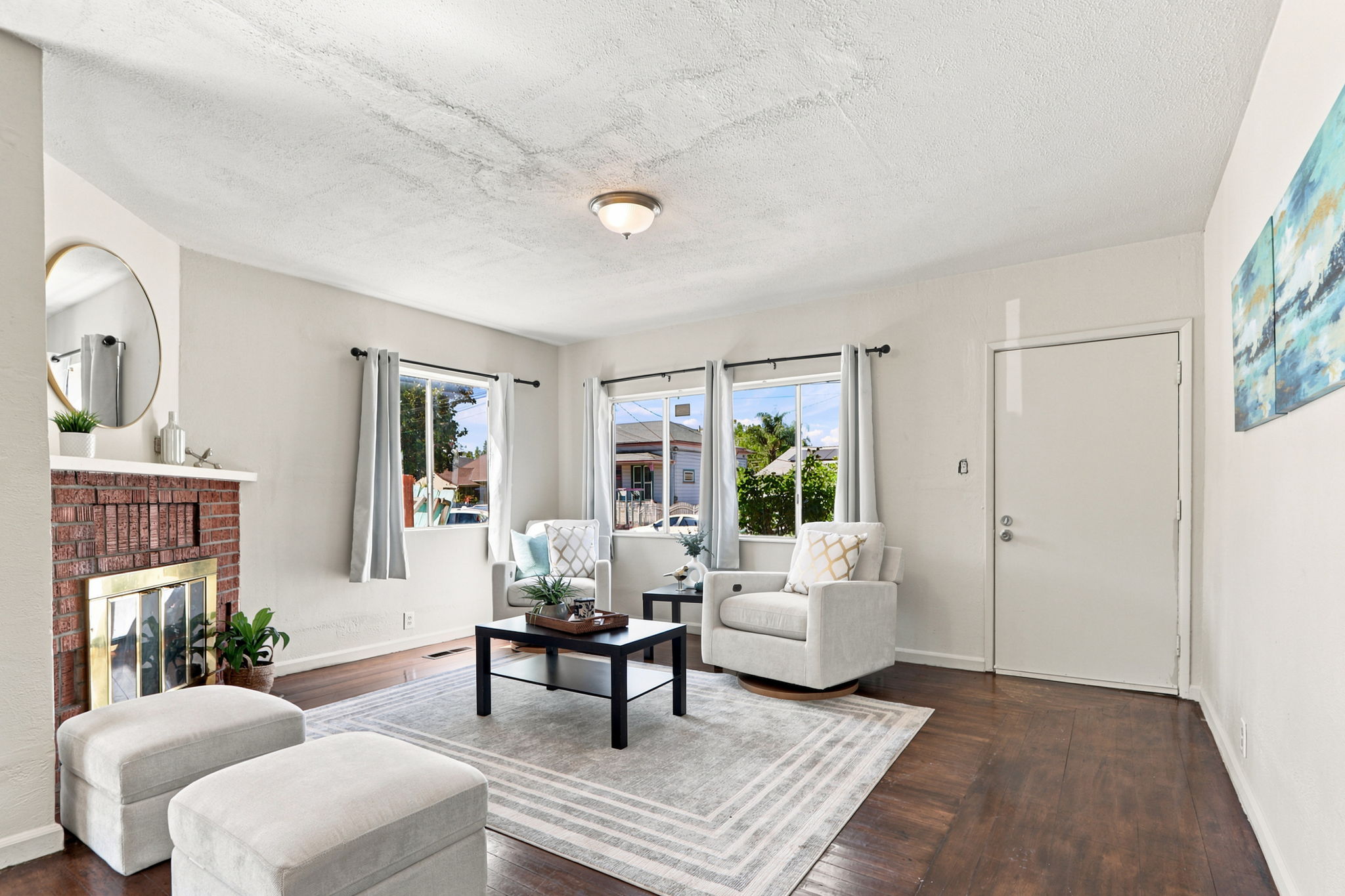 007_F8_188 N 18th St