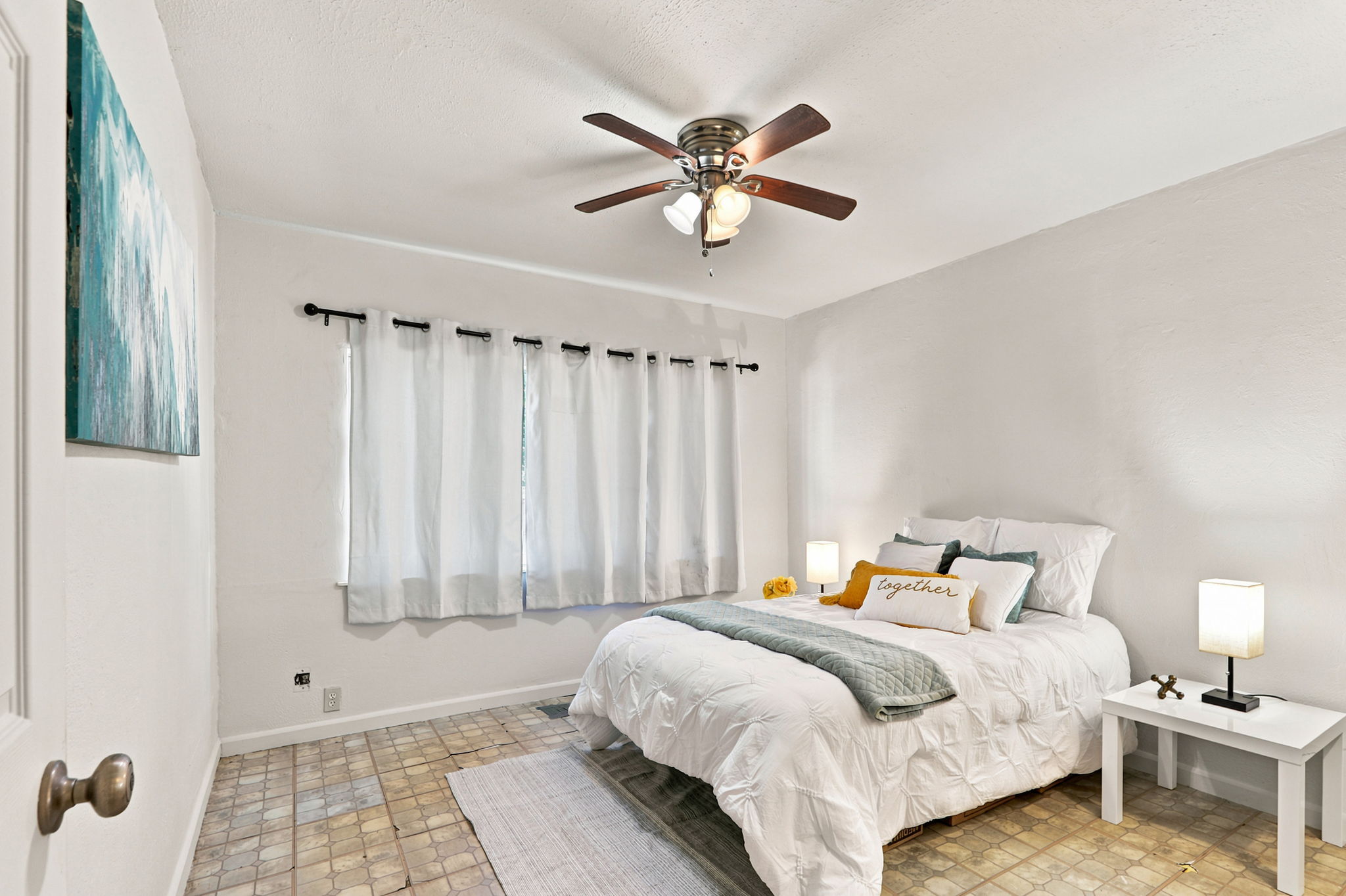 024_F8_188 N 18th St