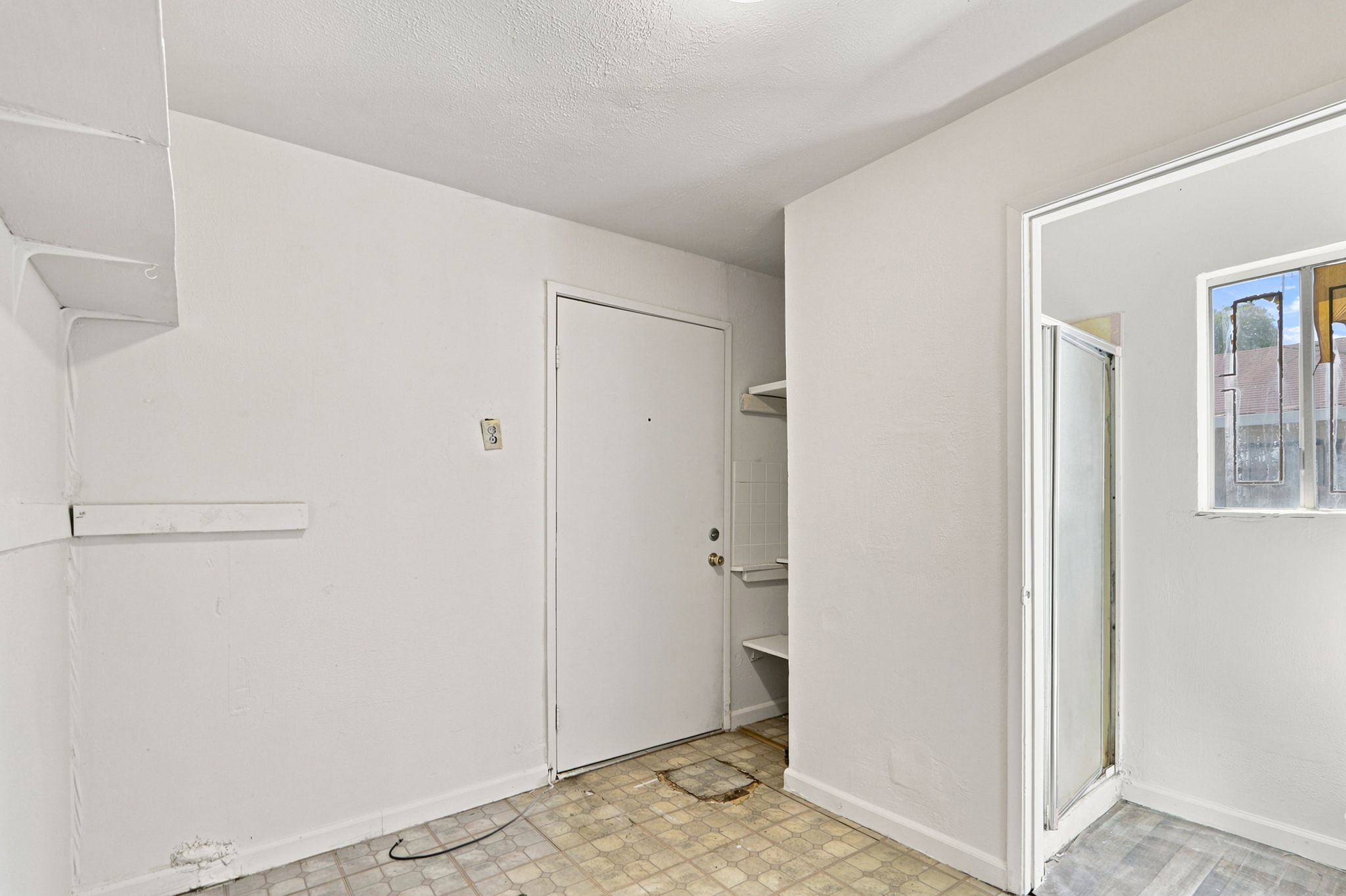 033_F8_188 N 18th St