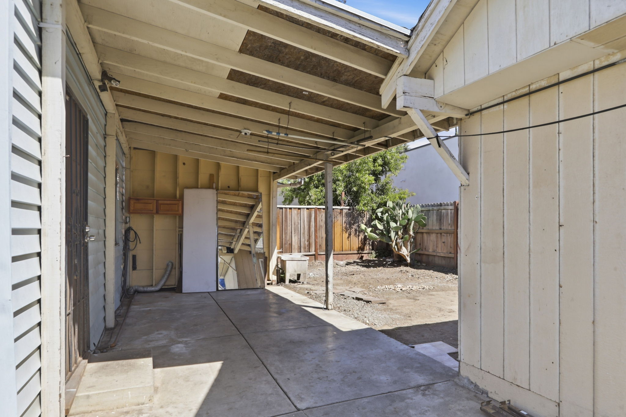 045_F8_188 N 18th St