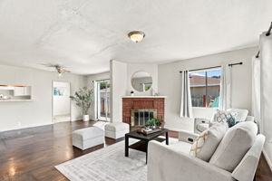 009_F8_188 N 18th St