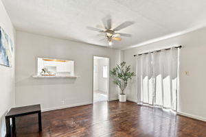 015_F8_188 N 18th St