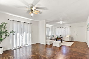 017_F8_188 N 18th St