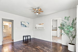 020_F8_188 N 18th St