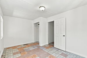 029_F8_188 N 18th St
