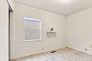 035_F8_188 N 18th St