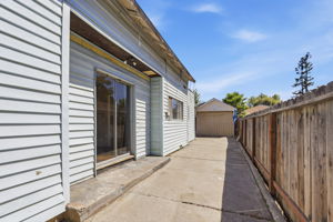 050_F8_188 N 18th St
