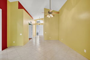  Photo 49