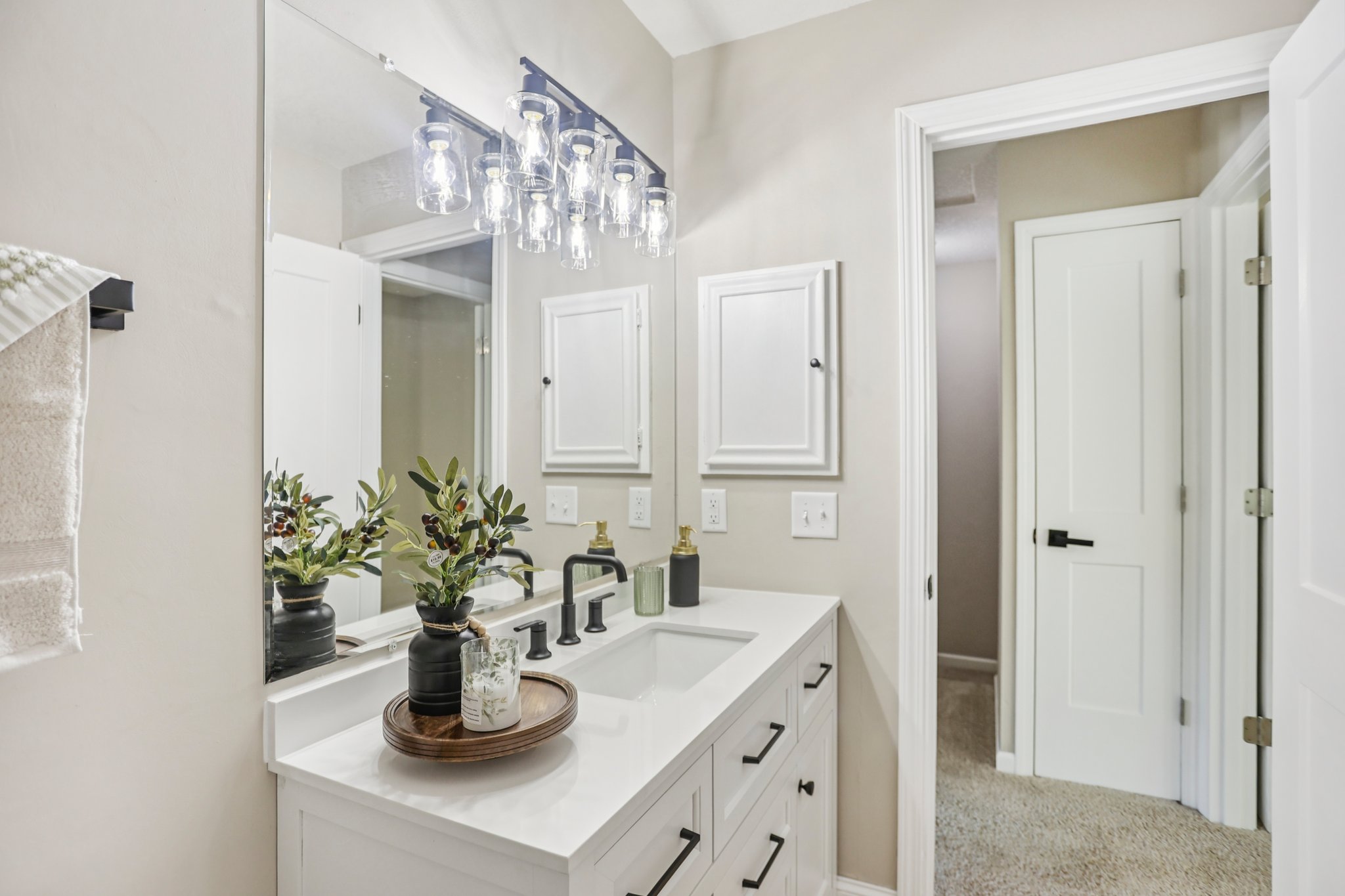 River Woods Ln-S2907-022.jpg