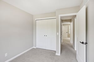 River Woods Ln-S2907-026.jpg