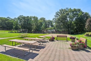 River Woods Ln-2907-903.jpg