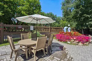 River Woods Ln-2907-907.jpg