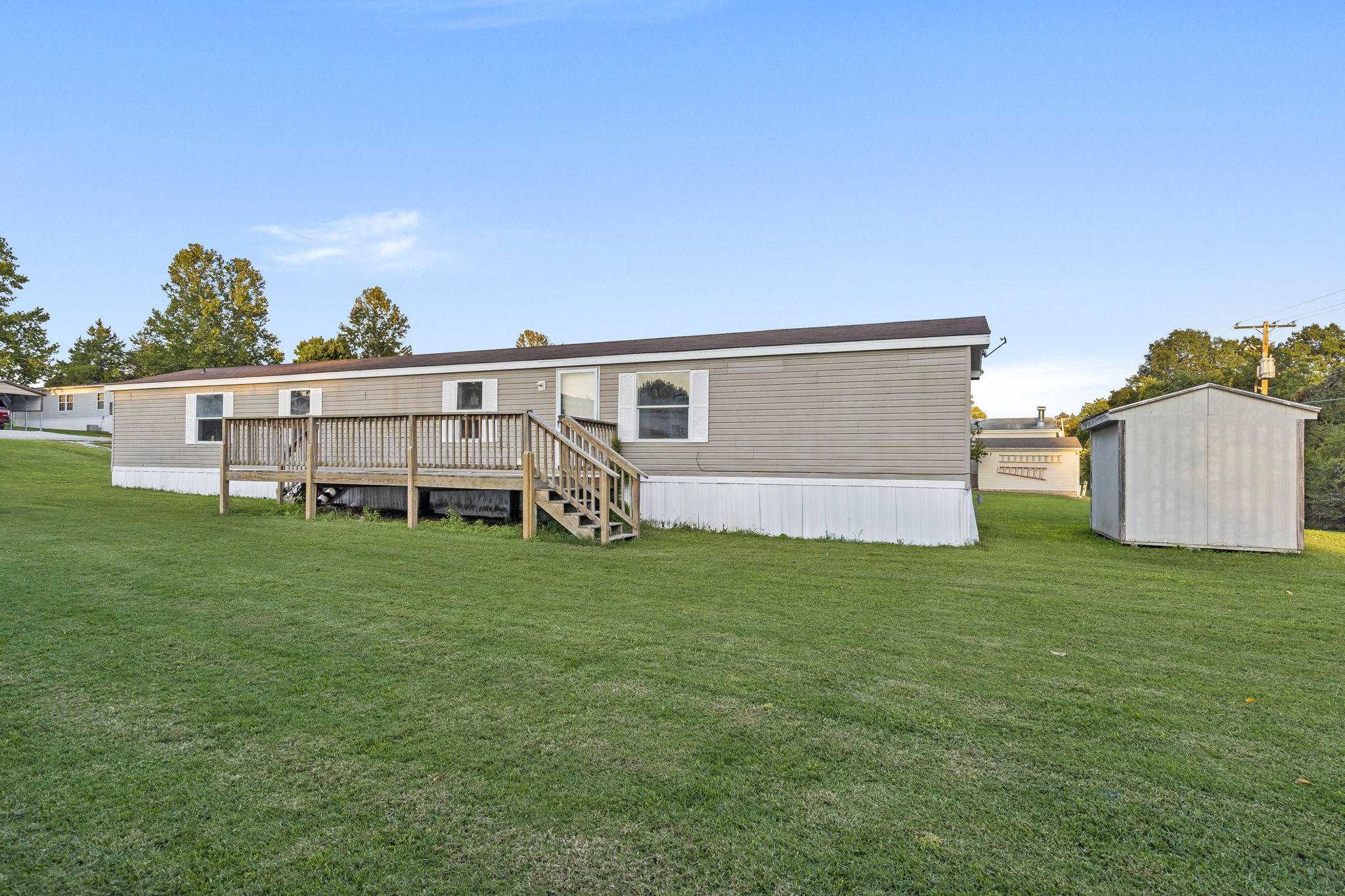 188 Rolling Meadows Rd, Forsyth, MO 65653 Watson Media House