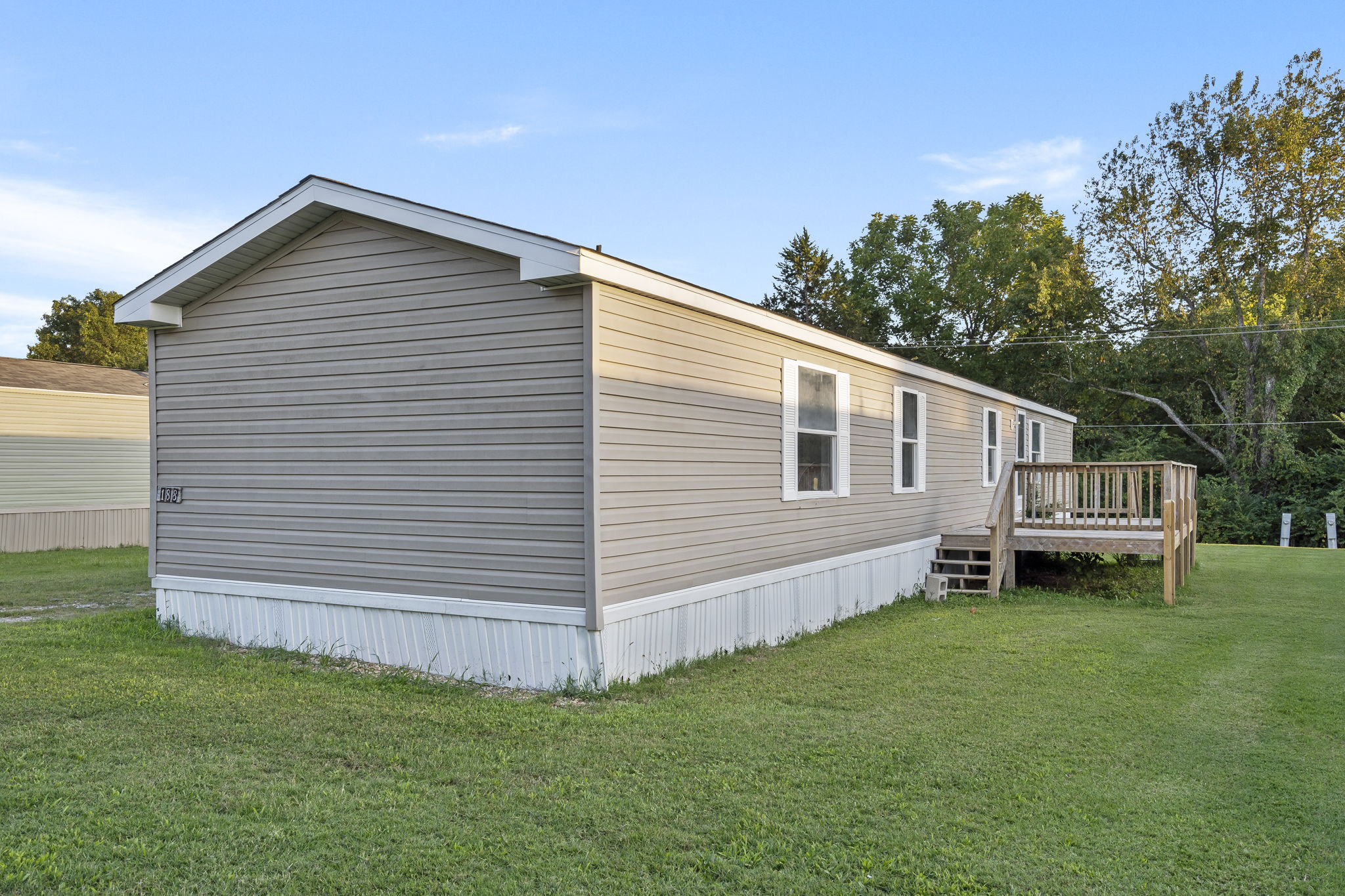 188 Rolling Meadows Rd, Forsyth, MO 65653 Watson Media House