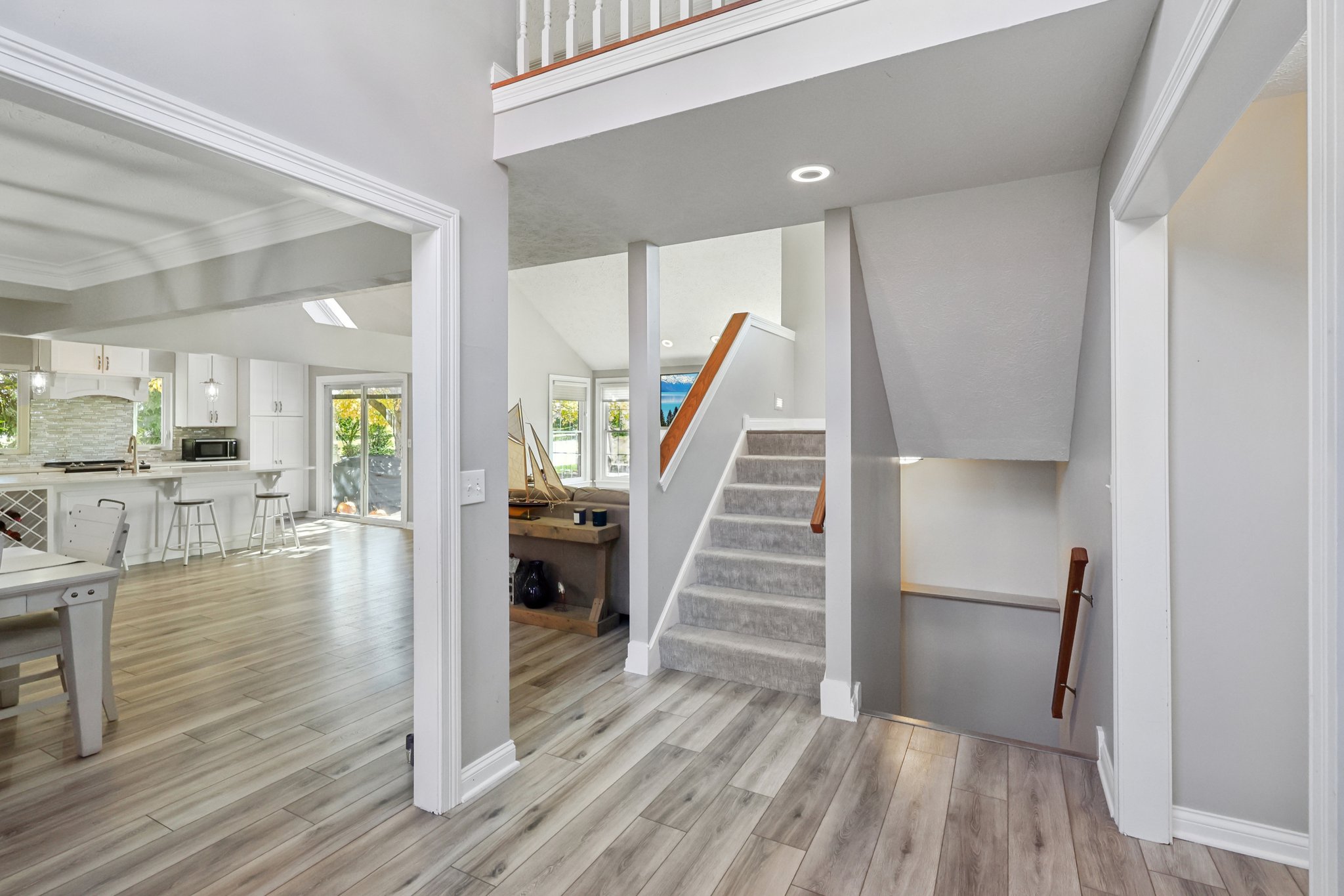 W Sturbridge Dr-S2910-011.jpg