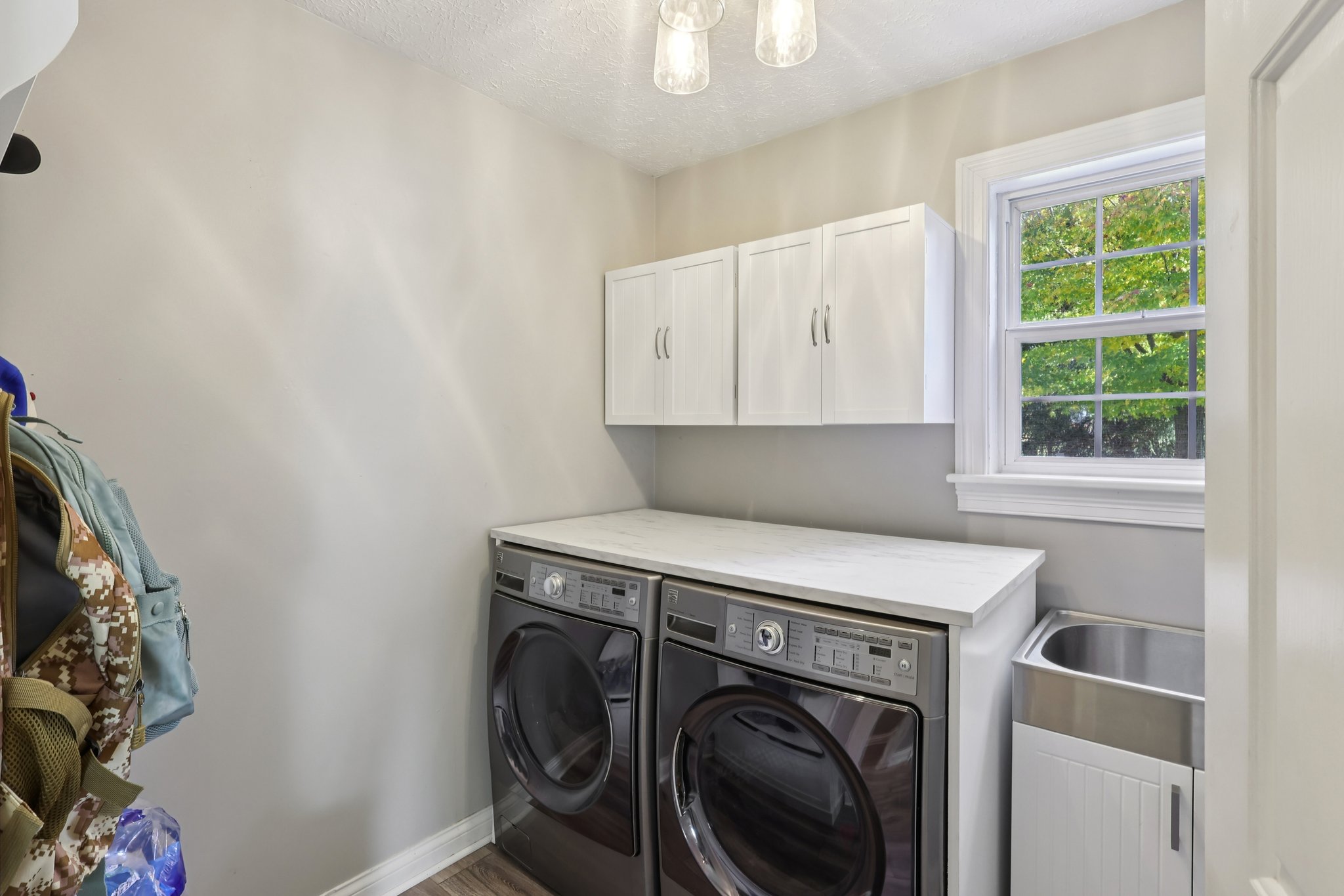 W Sturbridge Dr-S2910-028.jpg