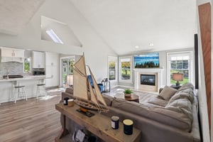 W Sturbridge Dr-S2910-013.jpg