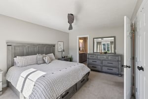 W Sturbridge Dr-S2910-032.jpg