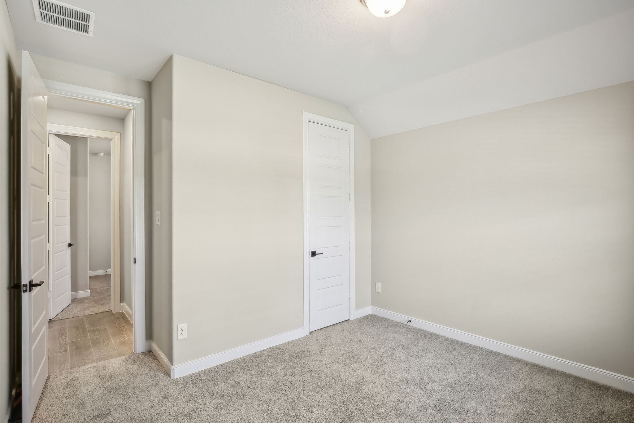 Houston - Montgomery Oaks - 1880 Canyon Oaks St, Conroe, TX 77304 - 015