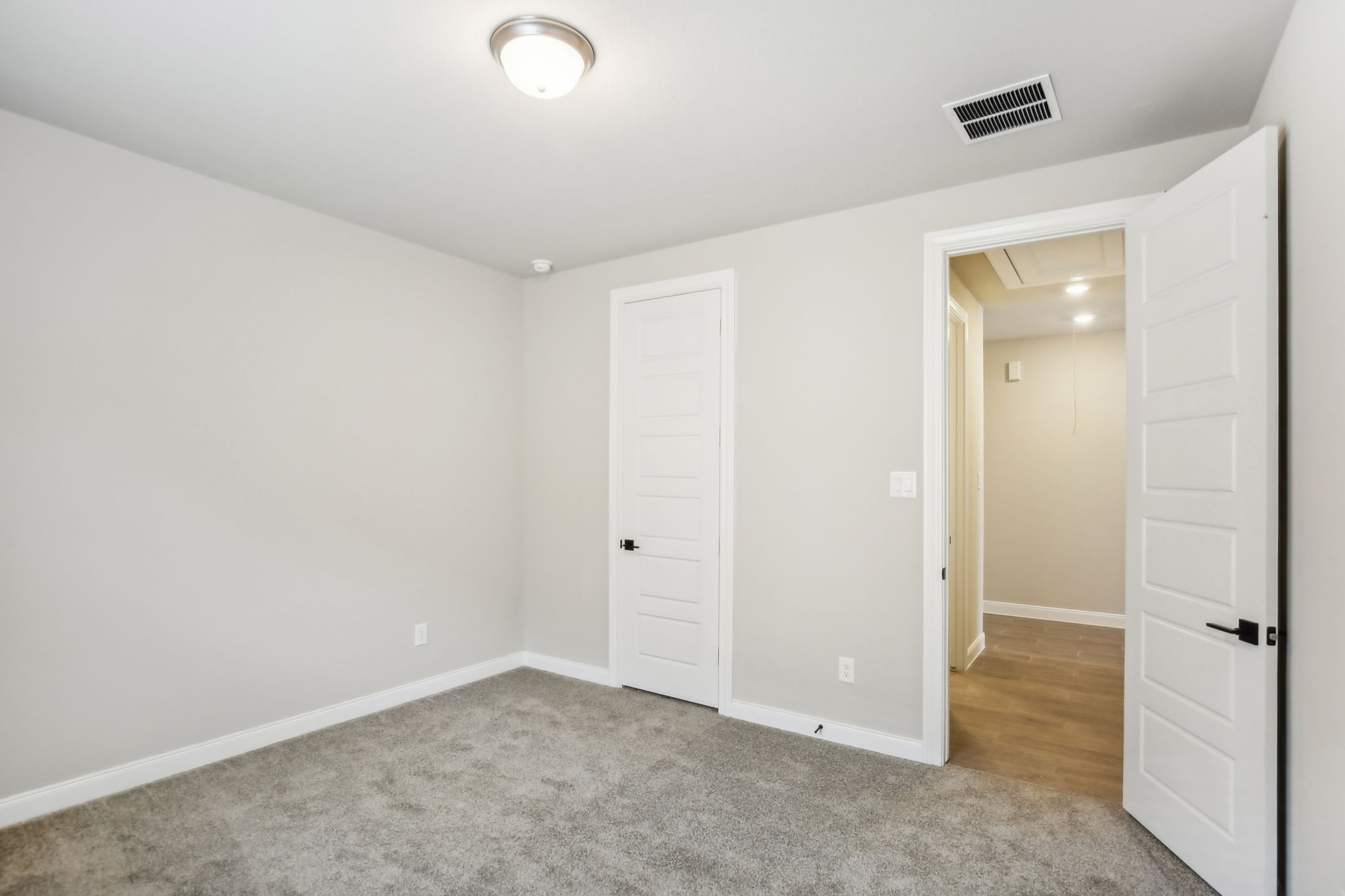 Houston - Montgomery Oaks - 1880 Canyon Oaks St, Conroe, TX 77304 - 021